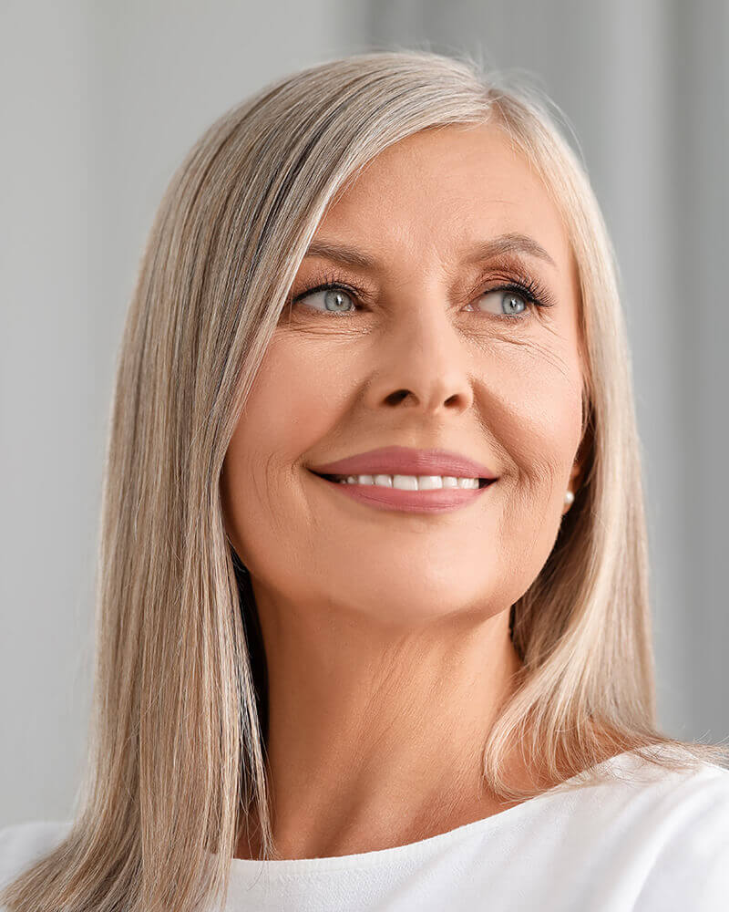 Mature woman with straight hair